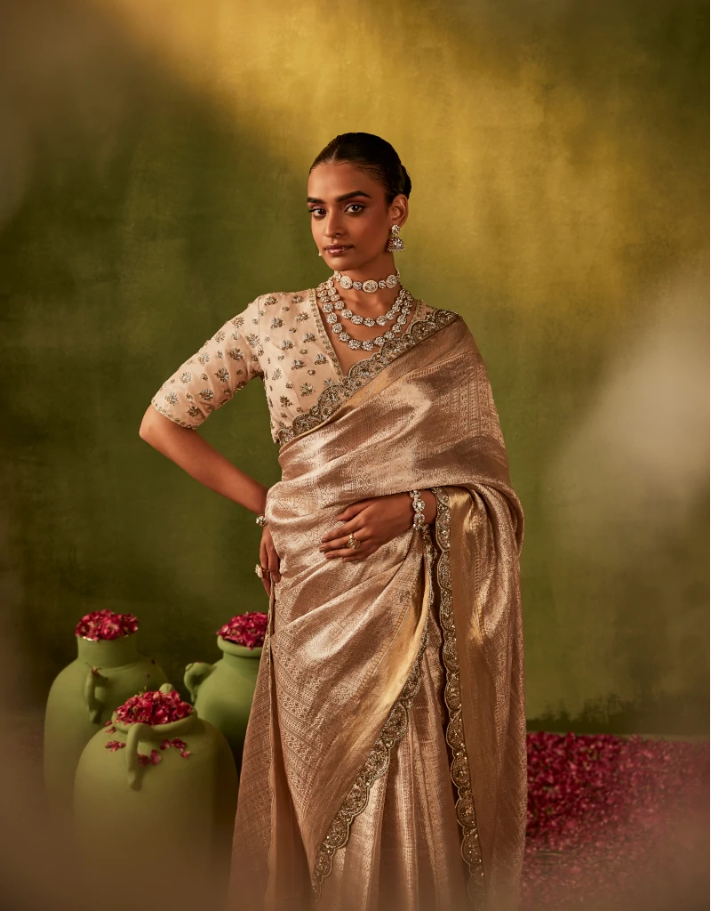 GULABI SAREE