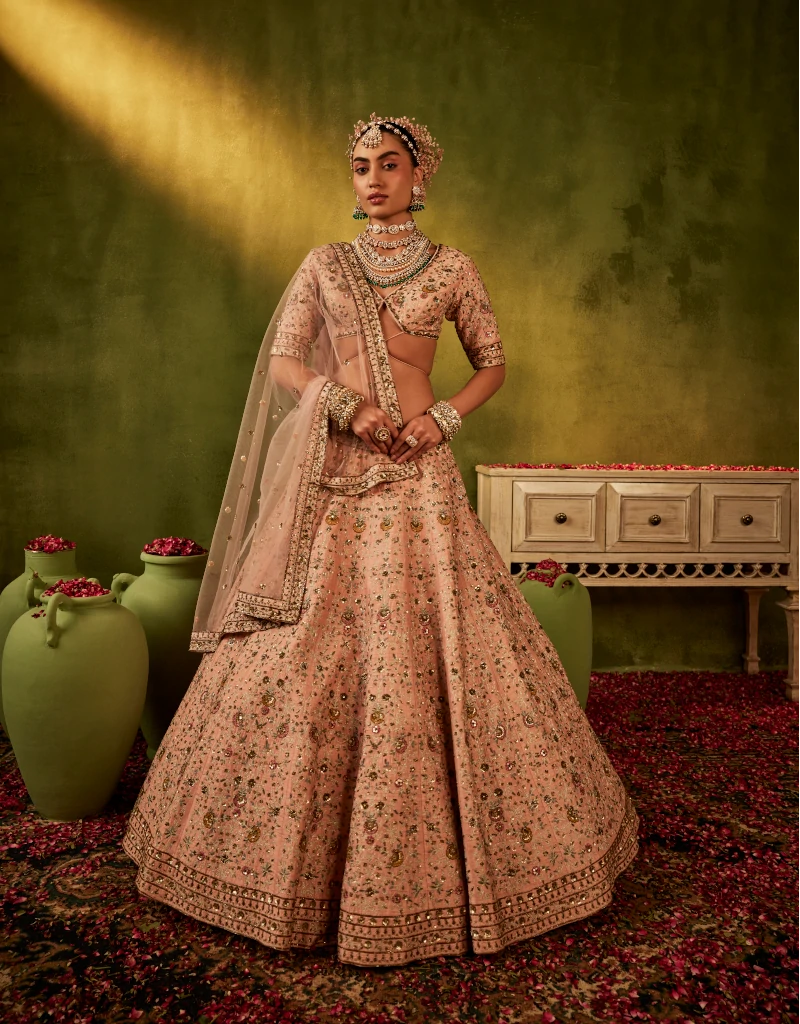 GULDASTA LEHENGA