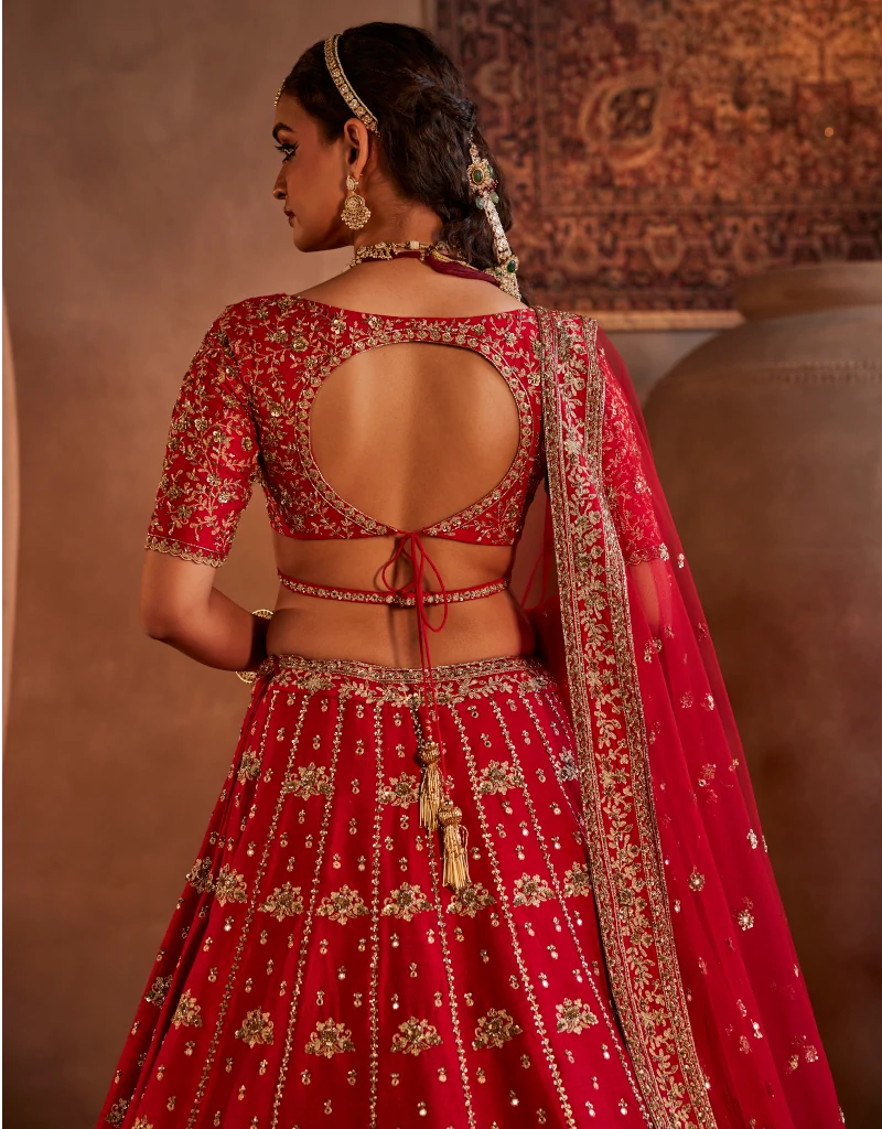 MIRA LEHENGA SET