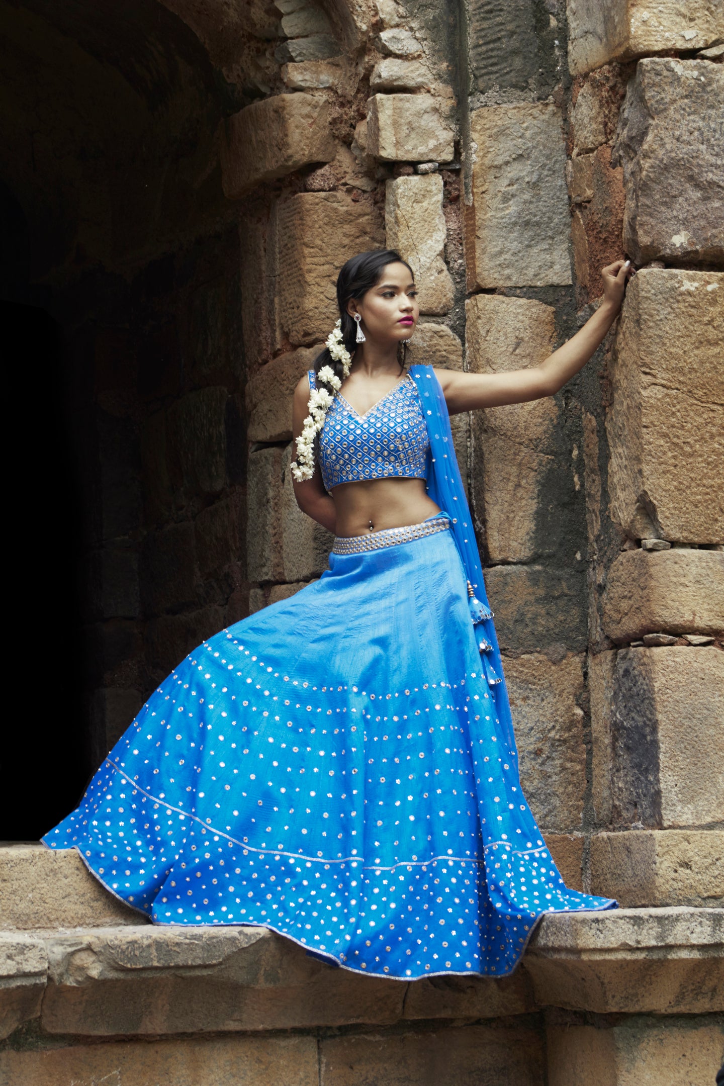 Manvi-Kapoor-Indigo-Ombre-Lehenga-Ethnic-Indian-Womenswear