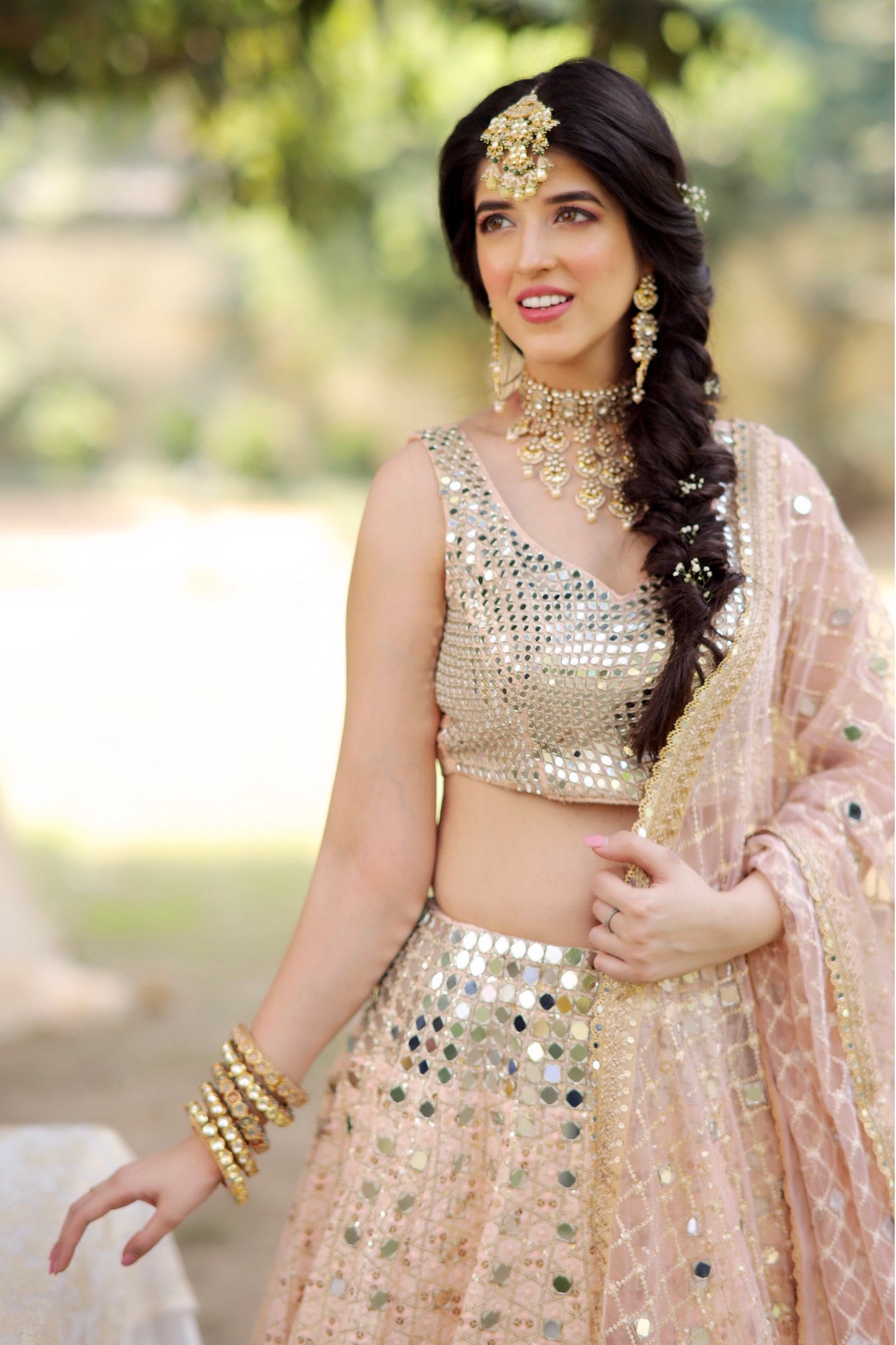 SHEESH-lehenga-ethnic-indianwear-Manvi Kapoor